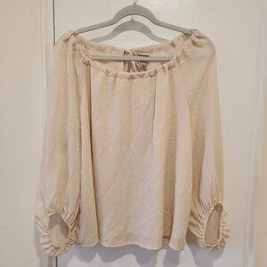 NWT Romantic Off-the-Shoulder Peasant Blouse